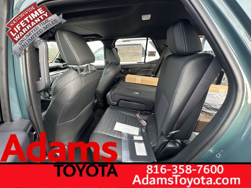 Used 2025 Toyota 4Runner TRD Off-Road Premium w/ Tow Technology Package image 6