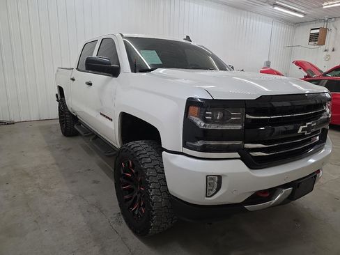 Used 2017 Chevrolet Silverado 1500 LTZ Z71 w/ Redline Edition image 23
