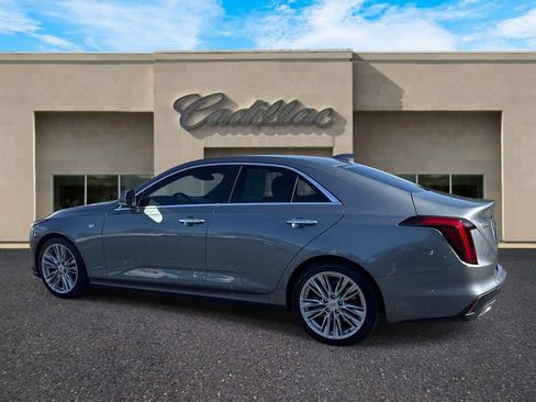 Used 2021 Cadillac CT4 Premium Luxury RWD image 5