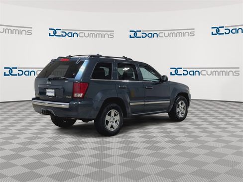 Used 2007 Jeep Grand Cherokee Limited w/ Trailer Tow Group IV image 8