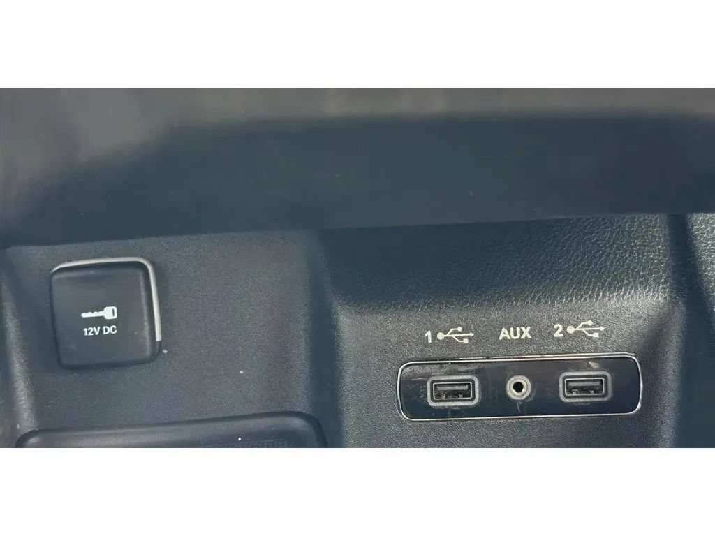 Used 2018 Dodge Durango SXT w/ Quick Order Package 2BB AWD/4WD image 16