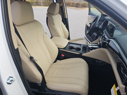 New 2026 Acura MDX w/Technology Package FWD image 10