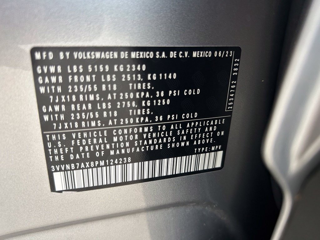Certified 2023 Volkswagen Tiguan SE w/ Panoramic Sunroof Package FWD image 57