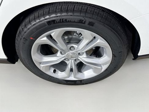 New 2025 Honda Accord LX image 34