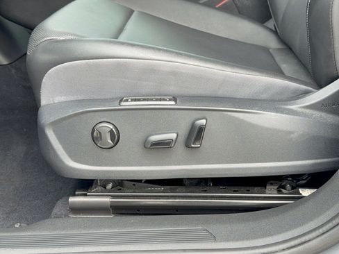 Certified 2023 Volkswagen ID.4 Pro S RWD image 16
