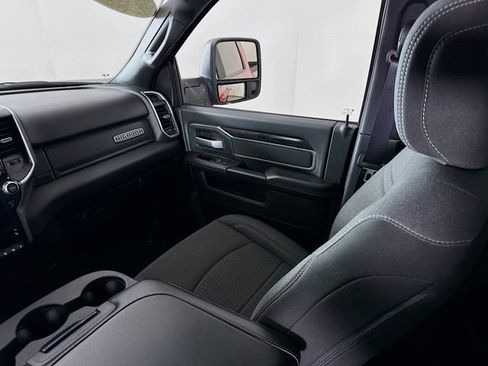 Used 2024 RAM 2500 Big Horn w/ Sport Appearance Package image 22