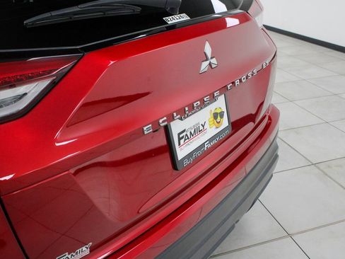 Used 2024 Mitsubishi Eclipse Cross ES image 8