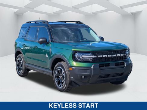 New 2025 Ford Bronco Sport Outer Banks w/ Outer Banks Tech Package+ AWD/4WD image 2