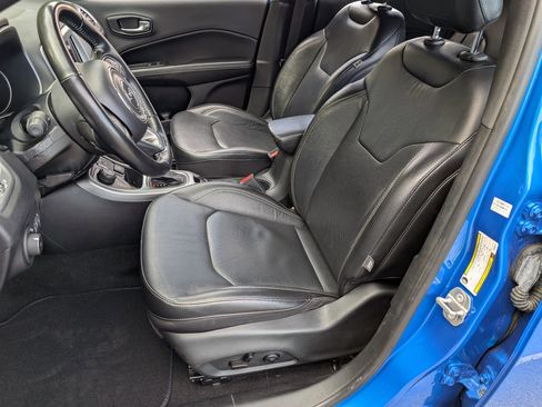 Used 2021 Jeep Compass Latitude w/ Driver Assistance Group image 16