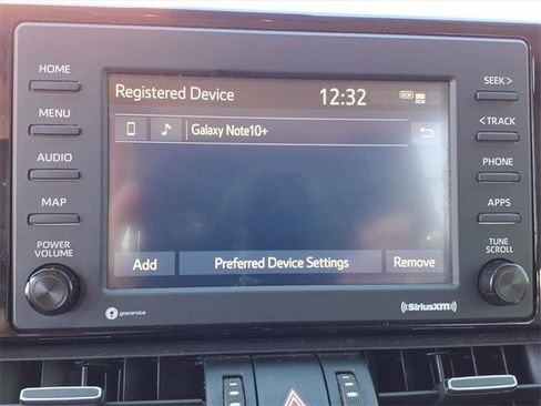 Used 2021 Toyota RAV4 XLE Premium image 6