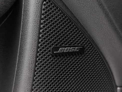 Used 2015 Nissan 370Z Touring RWD image 5