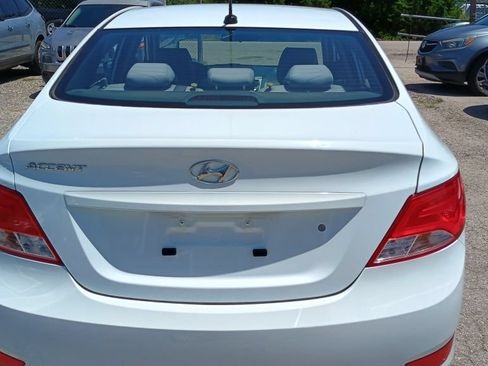 Used 2016 Hyundai Accent SE w/ Option Group 02 FWD image 27