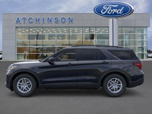 New 2026 Ford Explorer Active image 3