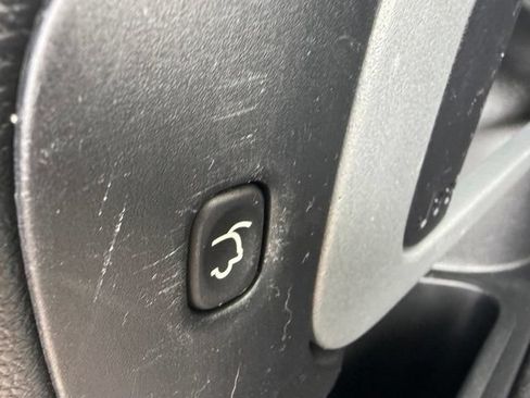 Used 2017 Jeep Cherokee 75th Anniversary AWD/4WD image 10