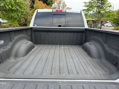 Used 2021 RAM 1500 Big Horn w/ Trailer Tow Group AWD/4WD image 10