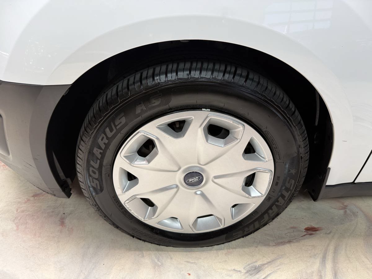 Used 2018 Ford Transit Connect XL FWD image 26