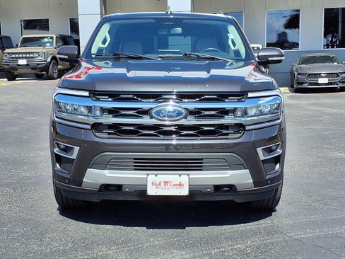 Certified 2024 Ford Expedition Limited AWD/4WD image 2