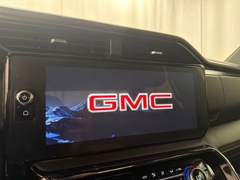 Used 2023 GMC Sierra 1500 AT4 AWD/4WD image 15