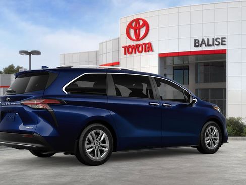 New 2026 Toyota Sienna Limited image 10