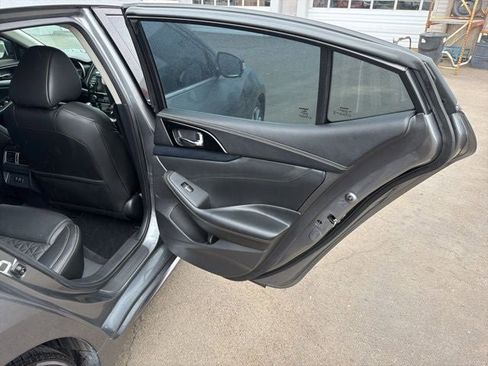 Used 2021 Nissan Maxima Platinum w/ Sport Mat Group FWD image 22