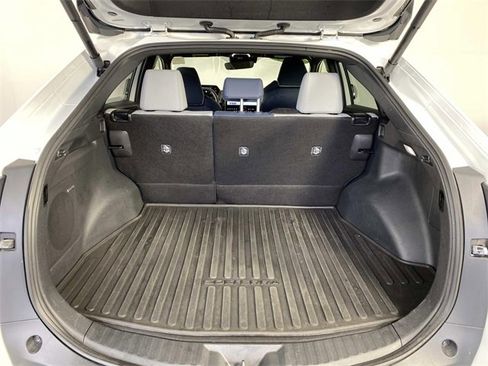 Used 2024 Subaru Solterra Limited image 8