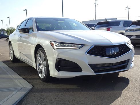 Used 2022 Acura TLX w/ Technology Package image 6