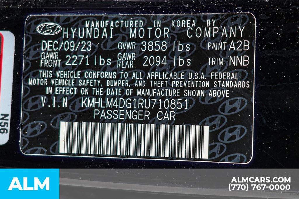 Used 2024 Hyundai Elantra SEL FWD image 56
