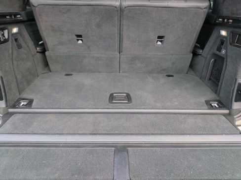 Used 2021 BMW X7 M50i w/ Dynamic Handling Package image 42