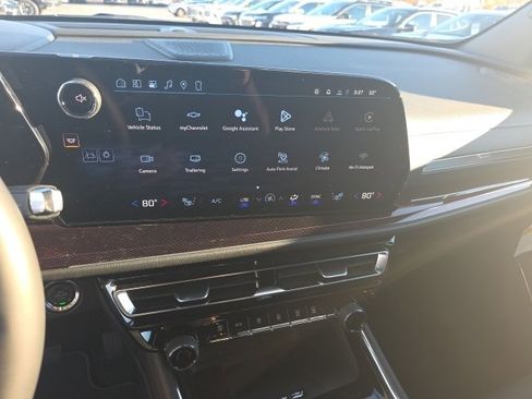 New 2026 Chevrolet Traverse Z71 w/ Enhanced Driving Package image 18