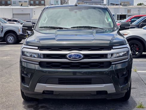 Certified 2023 Ford Expedition XLT RWD image 2