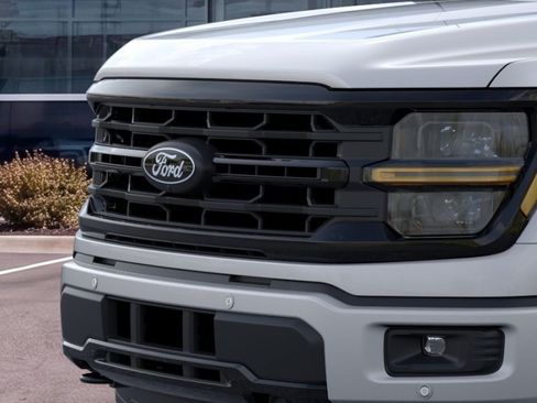 New 2026 Ford F150 XLT w/ Equipment Group 302A MID AWD/4WD image 19