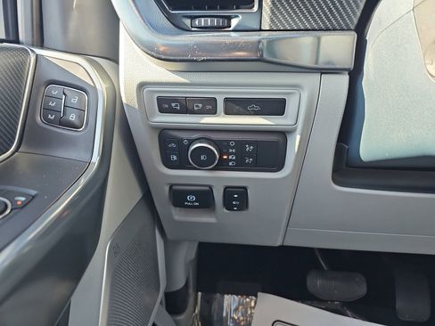 Used 2021 Ford F150 Limited AWD/4WD image 32
