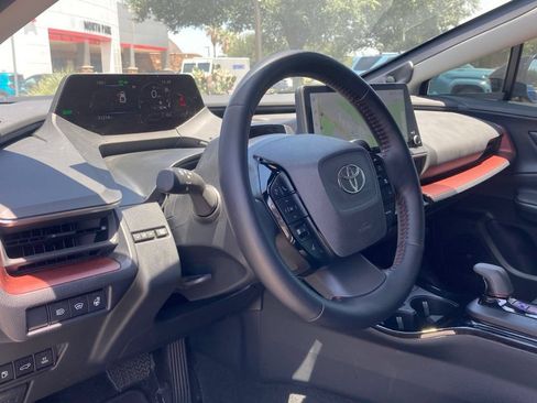 Certified 2023 Toyota Prius Prime Premium w/ Advanced Technology Package FWD image 9