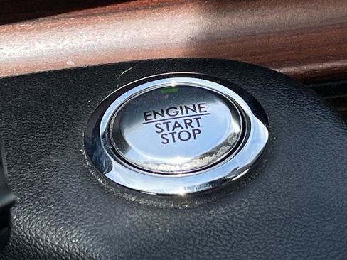 Used 2023 Lincoln Aviator Reserve w/ Equipment Group 201A RWD image 19