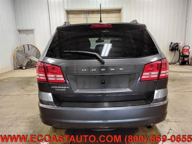 Used 2018 Dodge Journey SE w/ Connectivity Group FWD image 8