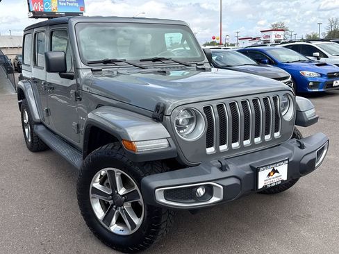 Used 2018 Jeep Wrangler Unlimited Sahara w/ Dual Top Group AWD/4WD image 1