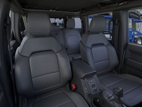 New 2025 Ford Bronco Badlands w/ Matte Film Protection Package image 10