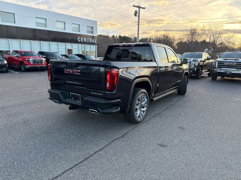 New 2026 GMC Sierra 1500 Denali w/ Denali Reserve Package image 7