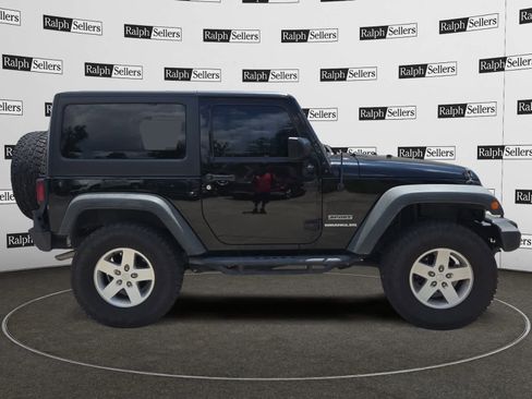 Used 2016 Jeep Wrangler Sport w/ Quick Order Package 24S AWD/4WD image 6