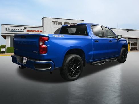 Used 2022 Chevrolet Silverado 1500 Custom AWD/4WD image 5