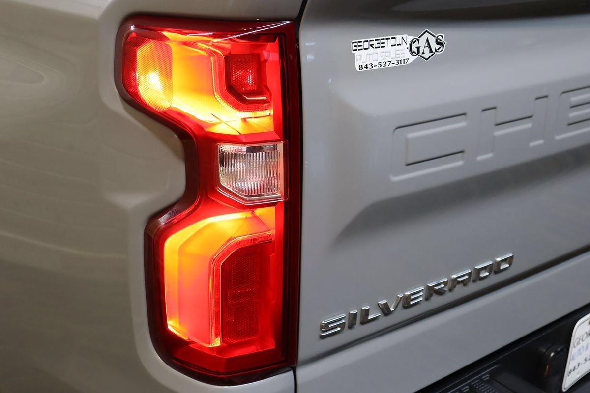 Used 2024 Chevrolet Silverado 1500 RST AWD/4WD image 19