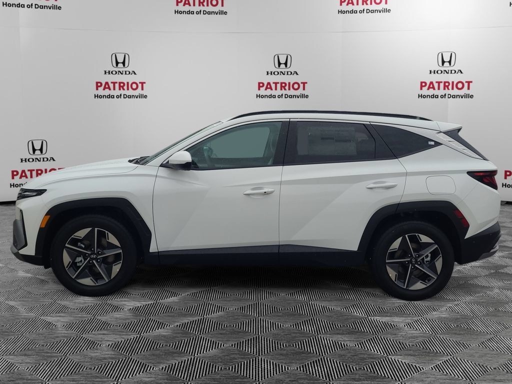New 2026 Hyundai Tucson SEL Plus FWD image 2