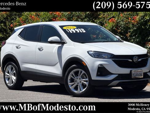 Used 2023 Buick Encore GX Preferred w/ Cold Weather Comfort Package FWD image 1