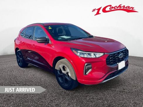 Used 2024 Ford Escape ST-Line AWD/4WD image 1