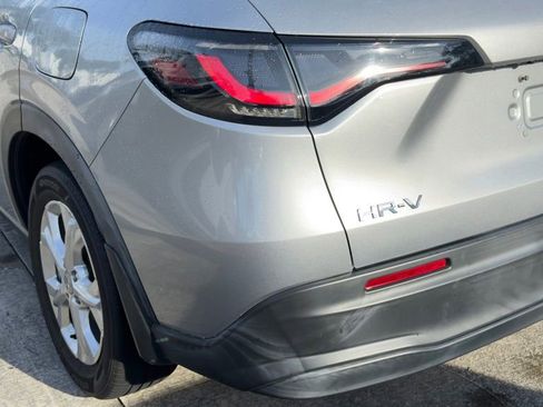 Used 2024 Honda HR-V LX image 8