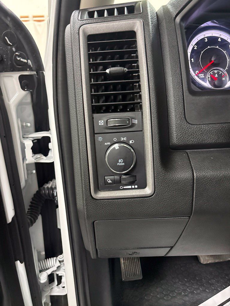 Used 2024 RAM 1500 Tradesman w/ Popular Equipment Group AWD/4WD image 11