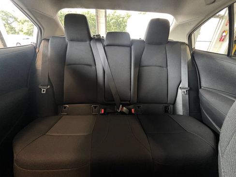 Used 2025 Toyota Corolla LE FWD image 37