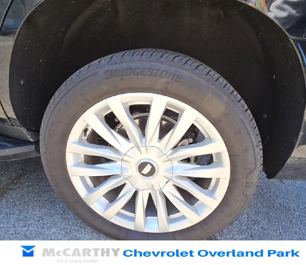 Used 2025 Cadillac Escalade Luxury AWD/4WD image 7