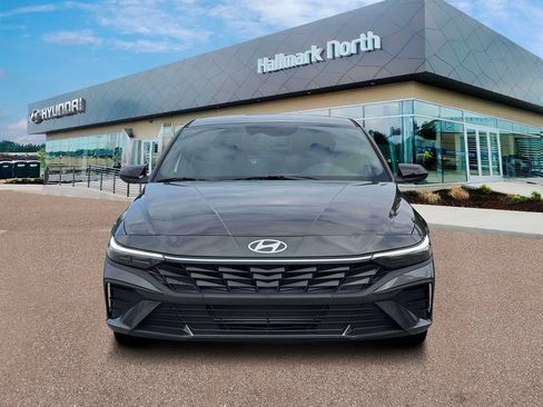 New 2026 Hyundai Elantra Sport FWD image 12
