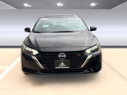 New 2025 Nissan Sentra SR image 6